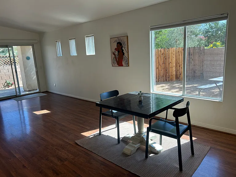 44560 San Rafael Ave #4 — Photo 16