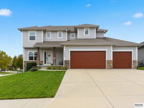 19803 Birch St, Gretna, NE 68028