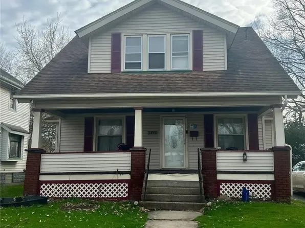 984 Glenwood St NE, Warren, OH 44483