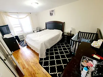 Rented by Metro Garden Realty NYC