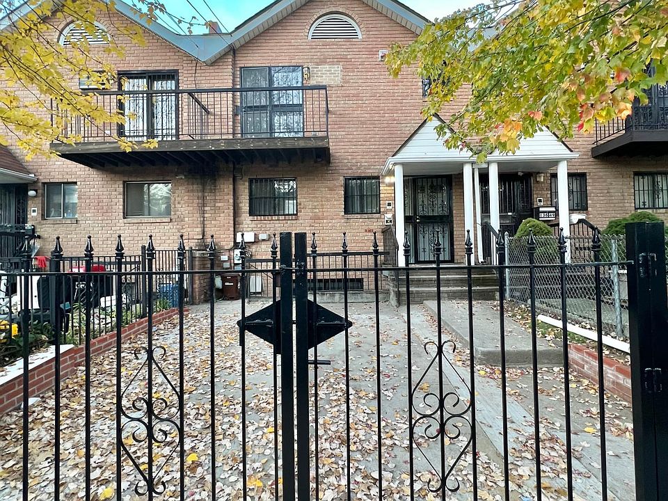 1st image of 13647 58th Ave #1