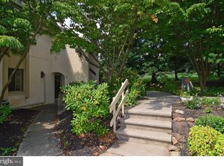 30 Muirfield Dr, Reading, PA 19607