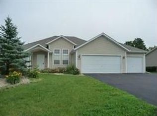 10059 Lismore Rd, Roscoe, IL 61073