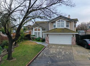 1046 Yellow Brick Rd, Modesto, CA 95351