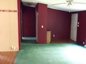4th image of 15746 Maplewood Dr NE