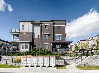 17 D Lookout Dr #C, Clarington, ON L1C7G1