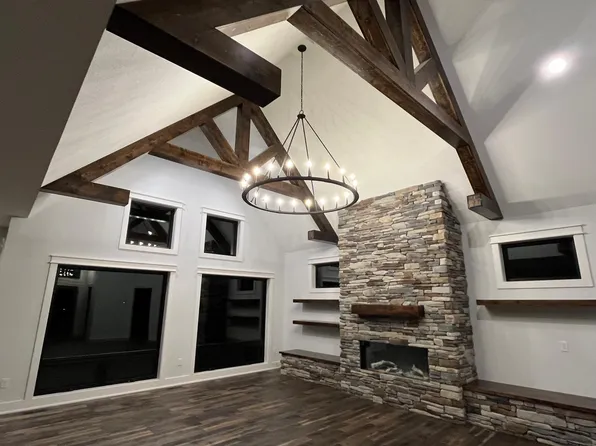 20366 Viking Blvd NE, Wyoming, MN 55092