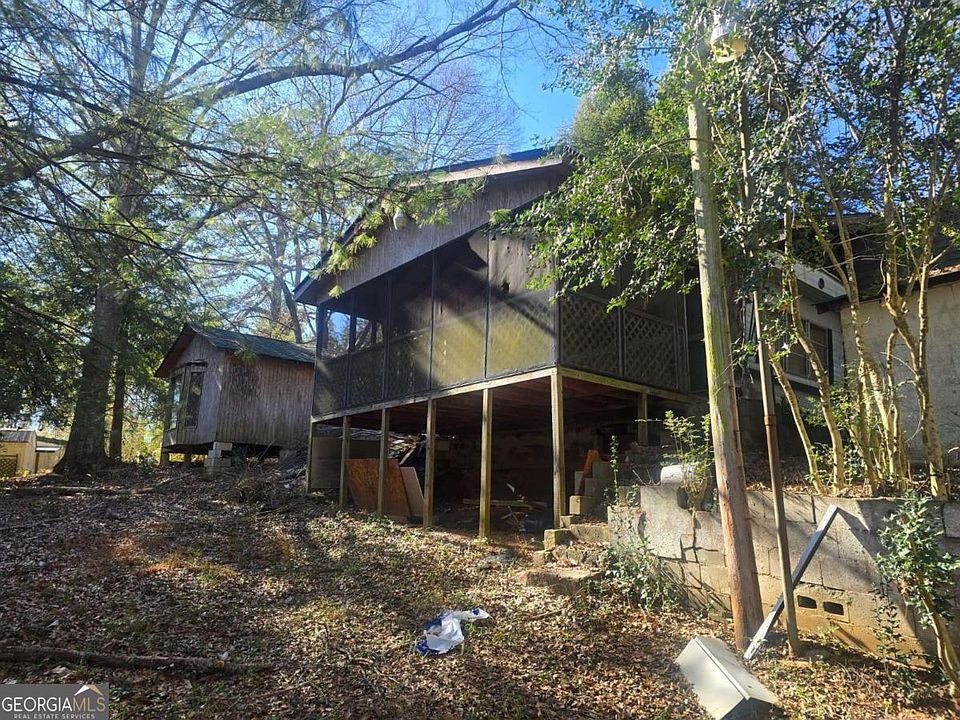 2nd image of 908 Friendship Church Rd