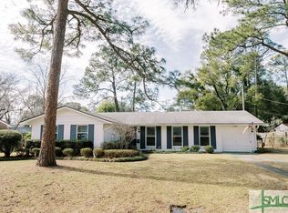 24 Broadmoor Cir, Savannah, GA 31406