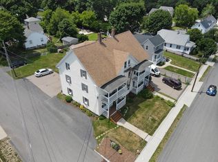 27 Worsted St APT 3A, Franklin, MA 02038