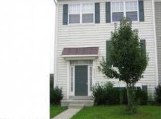 20290 Sprucegrove Sq, Ashburn, VA 20147