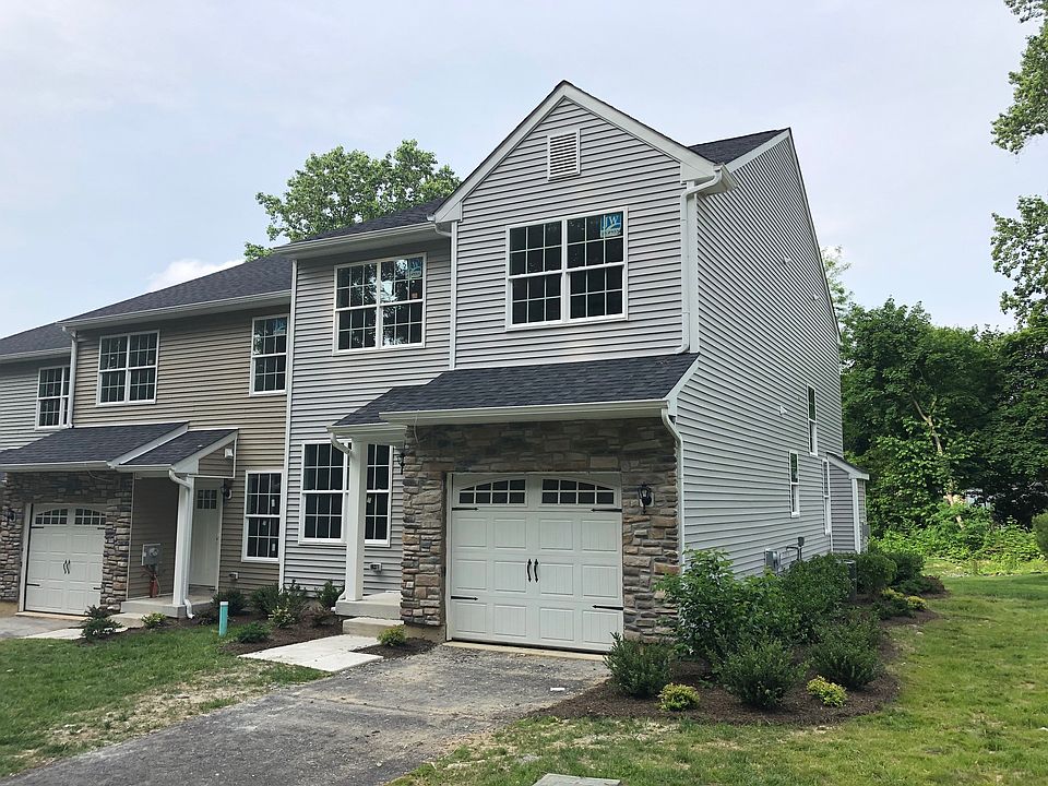 2nd image of 6 Graham Dr Lot #10
