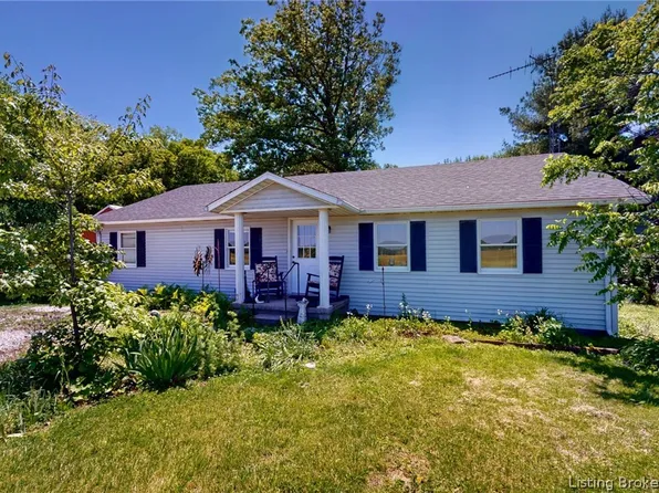 1725 Old East Road NE, Palmyra, IN 47164