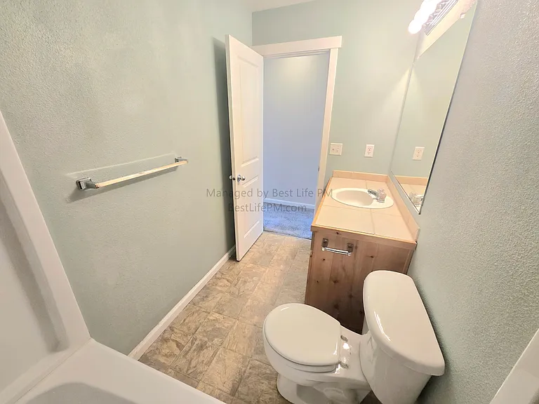 17923 Niks Dr — Photo 19