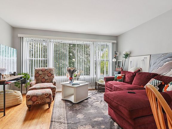 4th image of 8613 Trumbull Ave