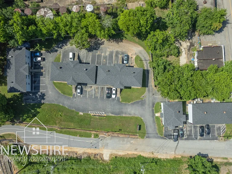 Hampton Avenue Apartments Comfortable Greenville Living Close to Everything — Photo 6