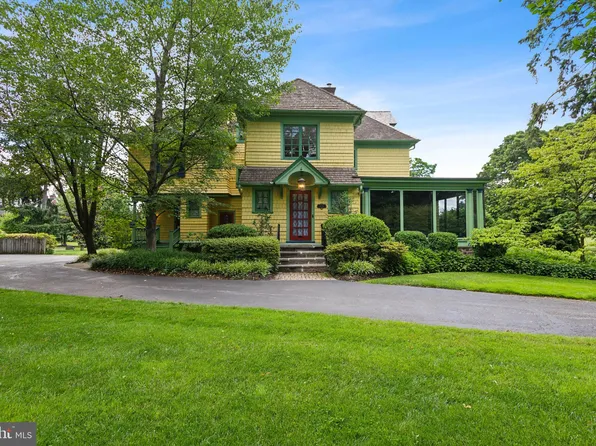805 Thomas Ave, Riverton, NJ 08077