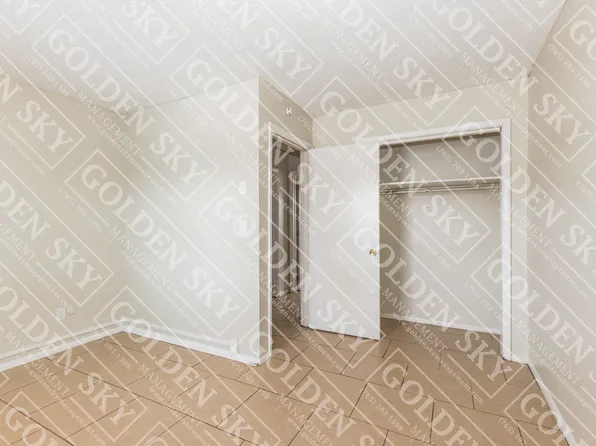 112 S Keystone Cir, Muncie, IN