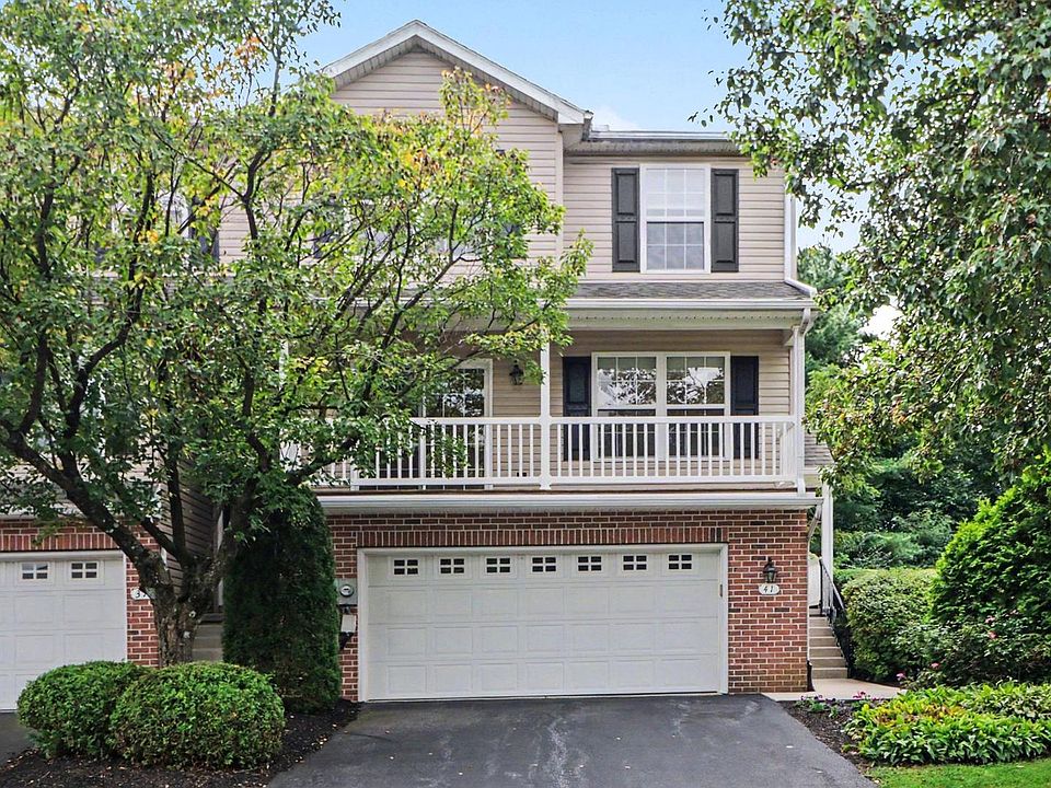 1st image of 41 Parkside Dr