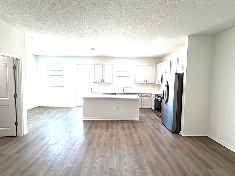 706 Blissful Gardens Way — Photo 9