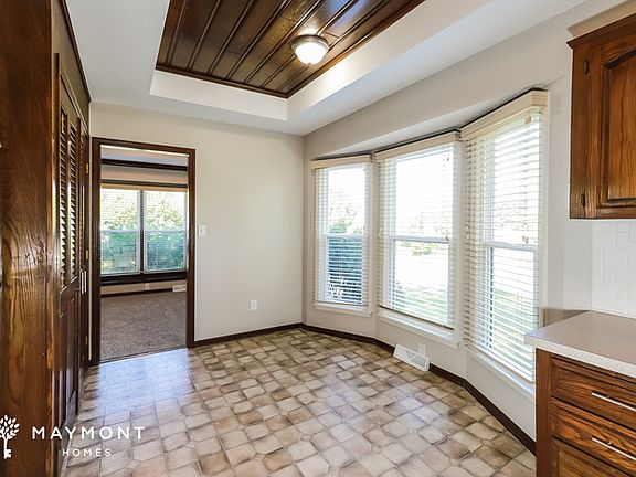5th image of 912 NW 41st St