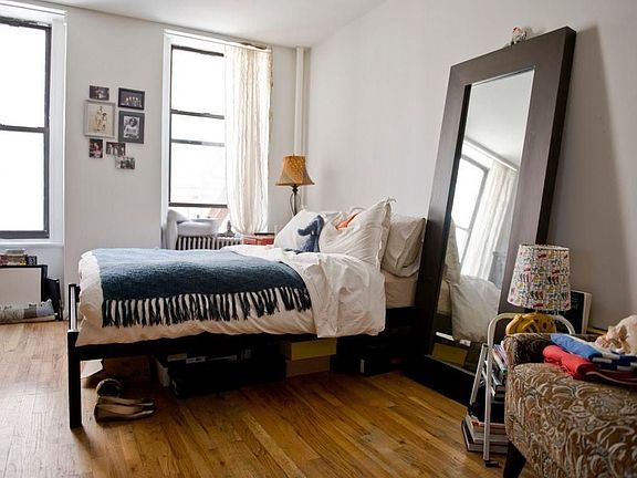 5th image of 1431 1st Ave #4FN