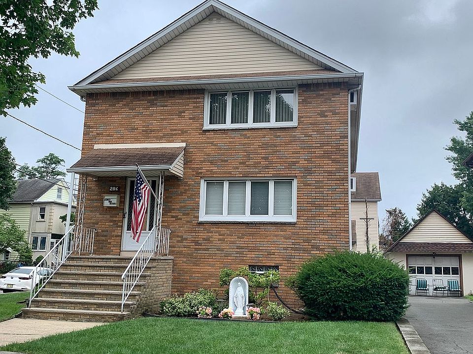 1st image of 286 Maple Ave