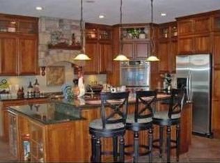 68782 Alice Ln, Niles, MI 49120