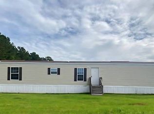 1521 Thomas Dr, Darlington, SC 29532