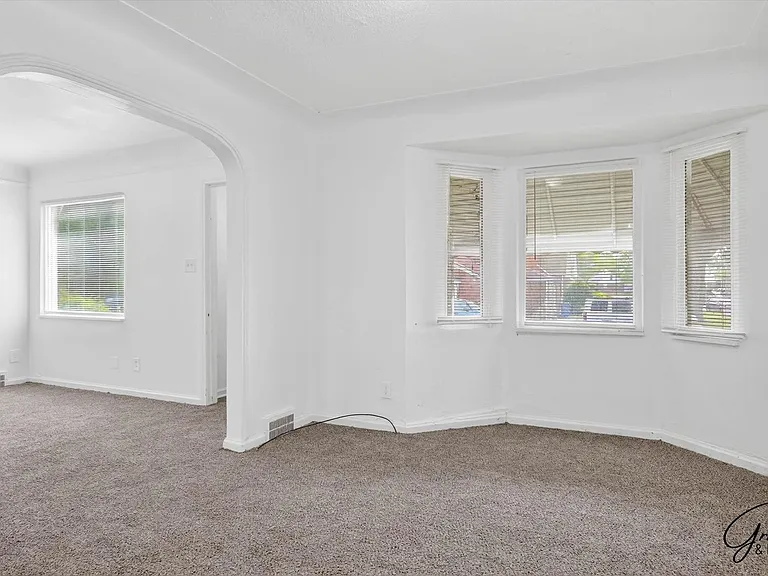 9409 Balfour Rd — Photo 6
