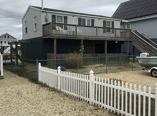 120 Curlew Rd, Tuckerton, NJ 08087