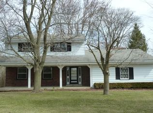 3388 Maple Dr, Hubertus, WI 53033