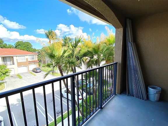 4th image of 15095 Michelangelo Boulevard #305