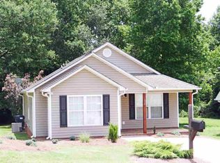 526 Fawn Branch Trl, Boiling Springs, SC 29316