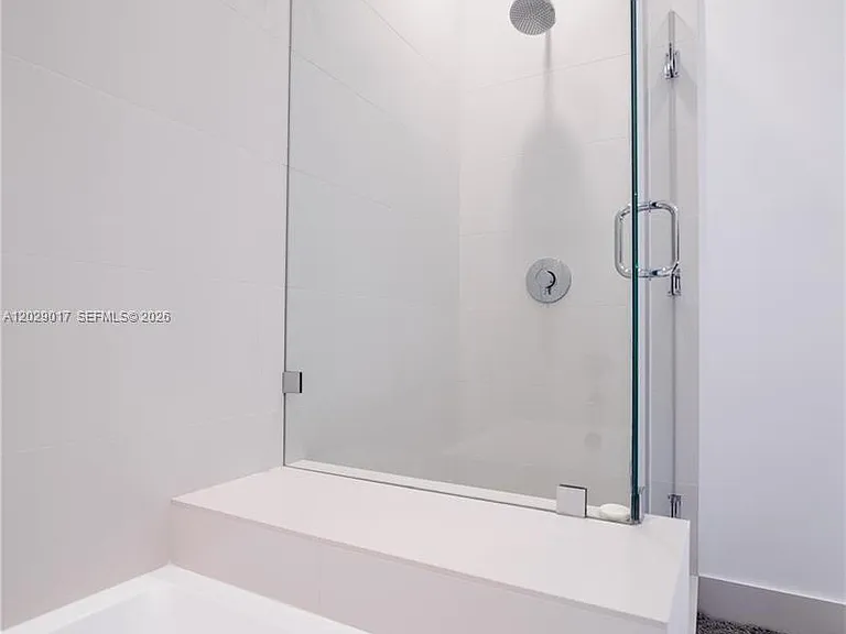 501 NE 31st St #Penthouse 4402 — Photo 21