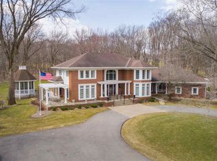 3949 Beaver Ridge Trl, Cedar Falls, IA 50613