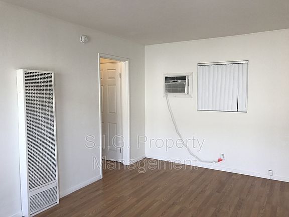 5th image of 348 E Providencia Ave #200