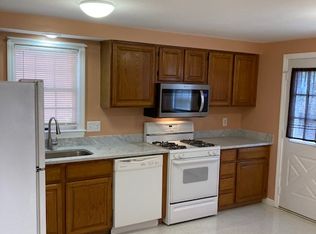 91-93 Dracut St #91, Lawrence, MA 01843