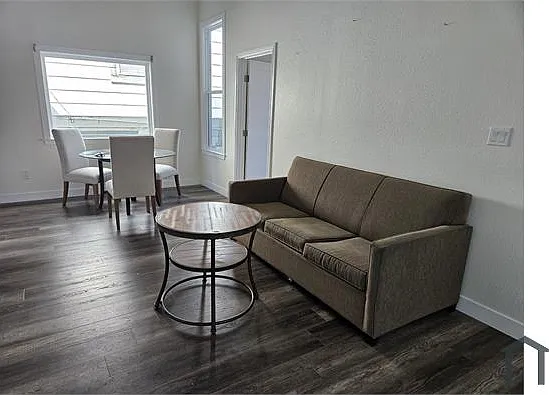 1515 Center St #5 — Photo 12