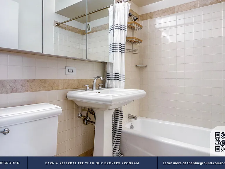 255 W 94th St #11F — Photo 19