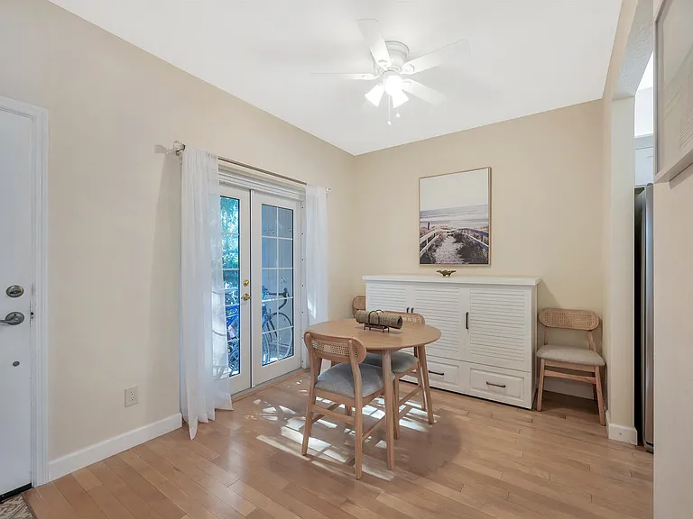 818 Tanbark Dr #103 — Photo 17