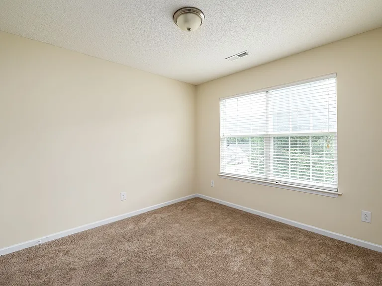 3804 Raintree Dr — Photo 17
