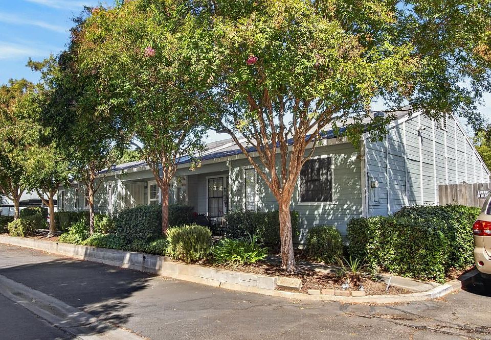 1st image of 5719 Ivy Town Ln