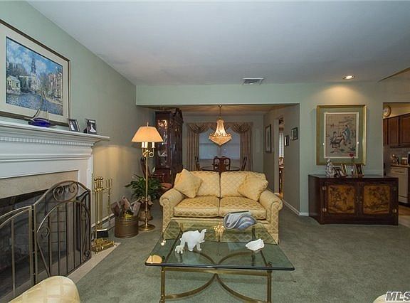 5th image of 2372 Aron Dr E