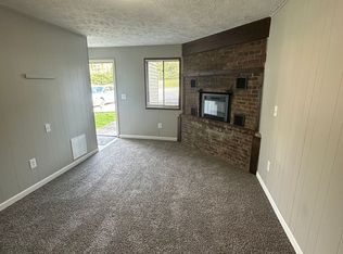 42 Forest Drive, Parkersburg, WV 26104
