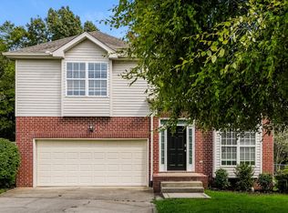 131 E Braxton Ln, Hendersonville, TN 37075