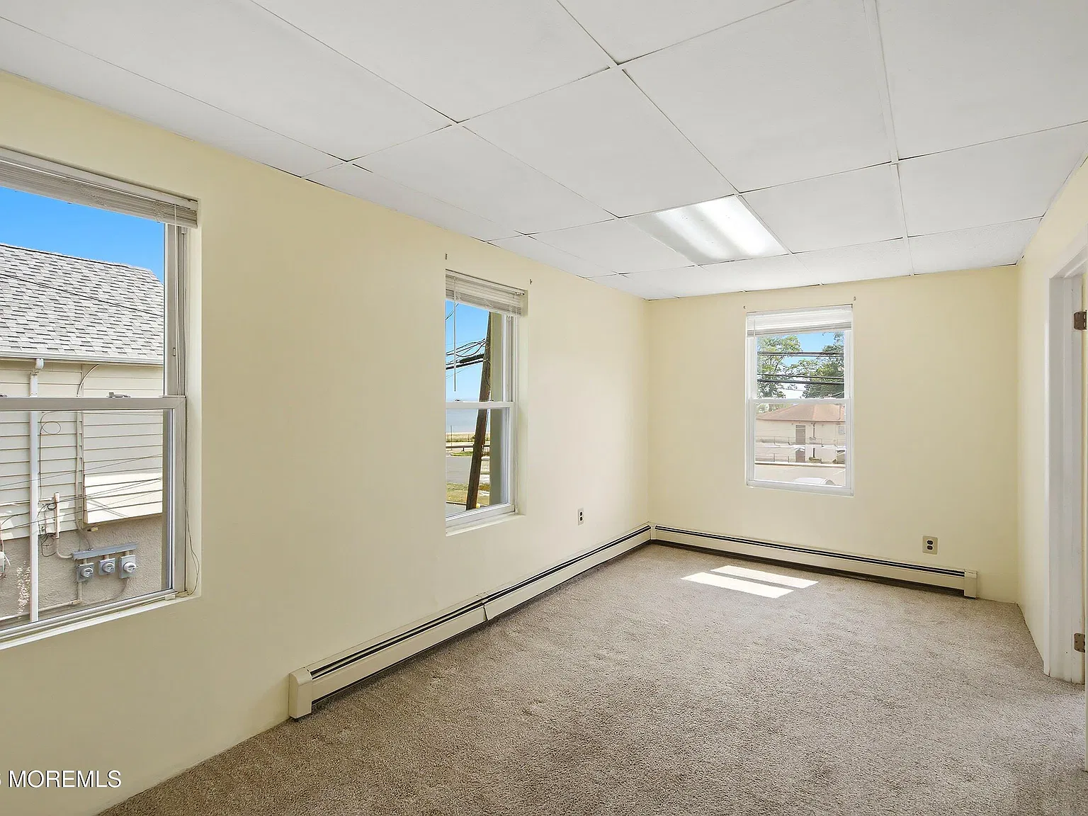 275 Laurence Pkwy — Photo 3