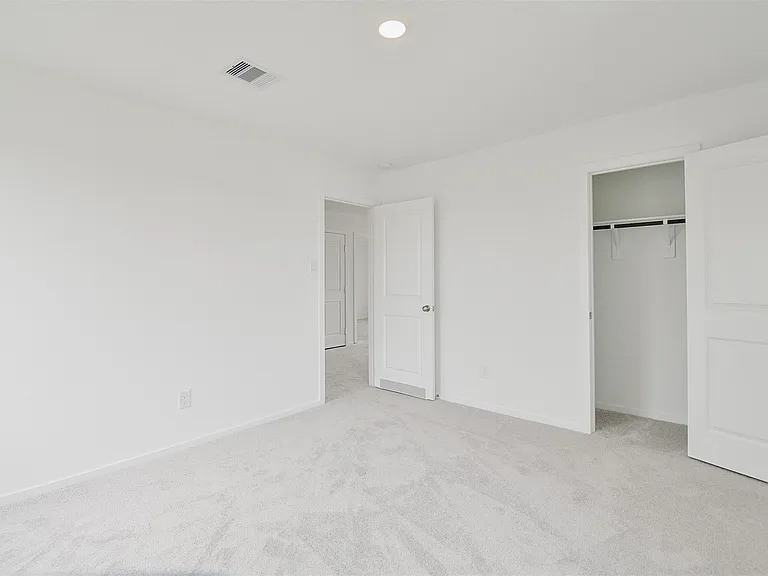 21811 Carpineti Ln — Photo 30