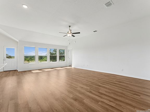 3rd image of 21138 Jordans Ranch Way