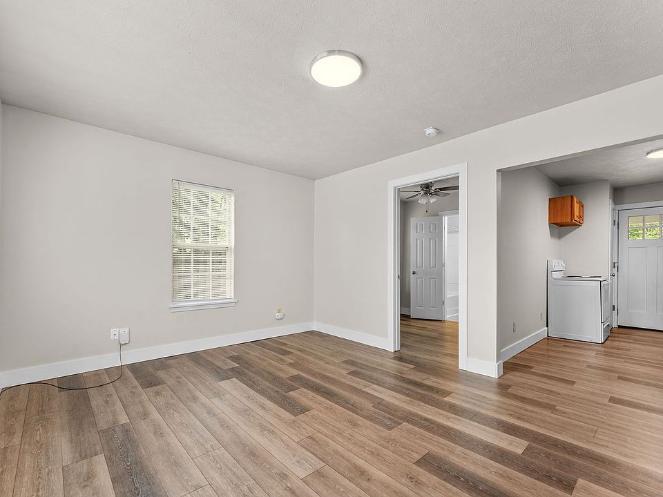 1st image of 613 W Madison St APT B